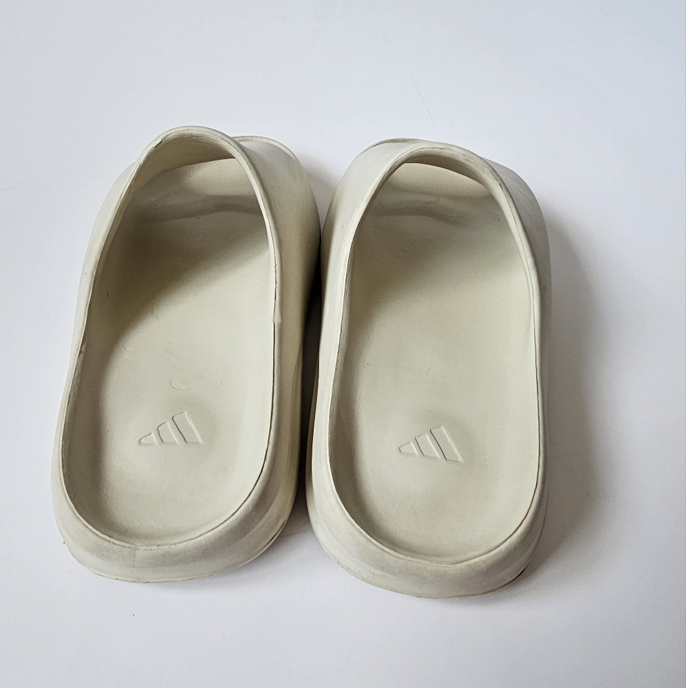 Adidas Yeezy Men 5 Unisex Slide Sandals Women's 7 Bone - Picture 5 of 7